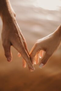 天中殺中に結婚しても大丈夫？入籍・結婚式・同居を決めるときの注意点